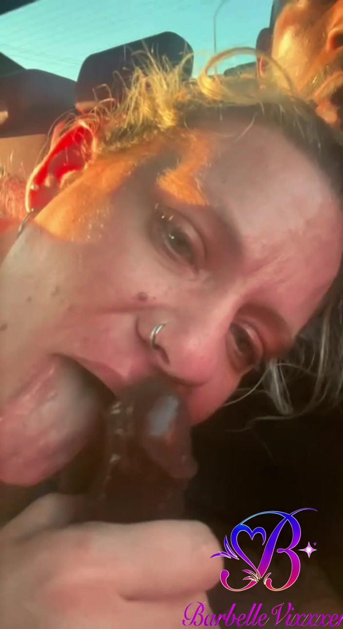 BarbelleVixxxen: Backseat Blowjob: More Than Just a Passenger Princess
