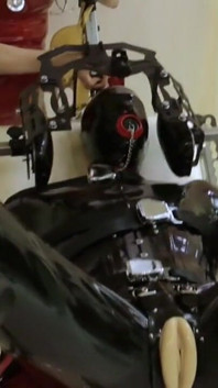 Lady Lilith - rubber clinic exxtreeem part1