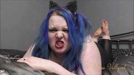 Mxtress Valleycat: Seduzir e destruir