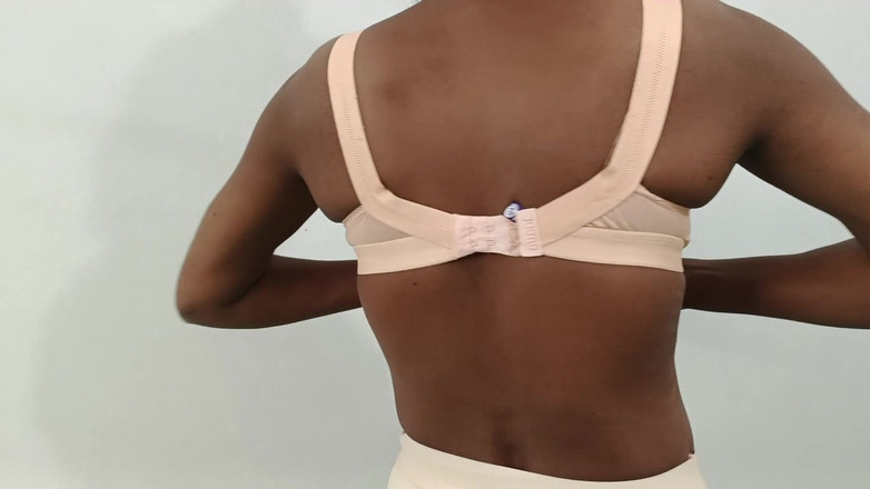 Ritukasen: Fotto la mia ragazza a casa mia, cazzo duro, mi...