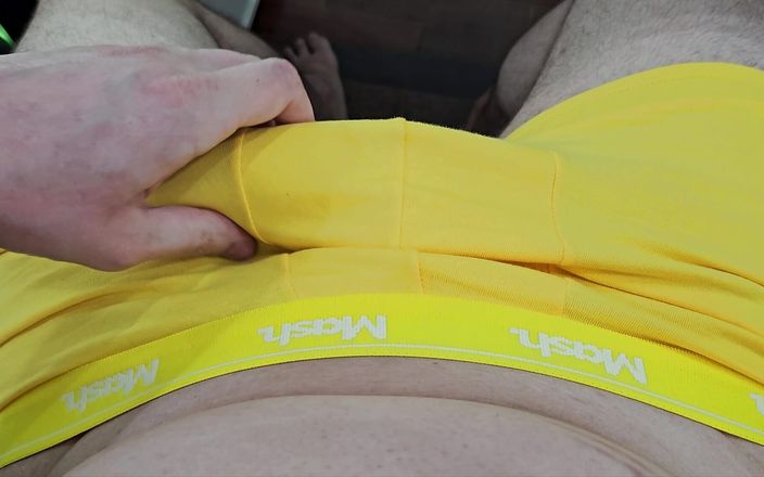 Lk dick: My New Yellow Underwear 1