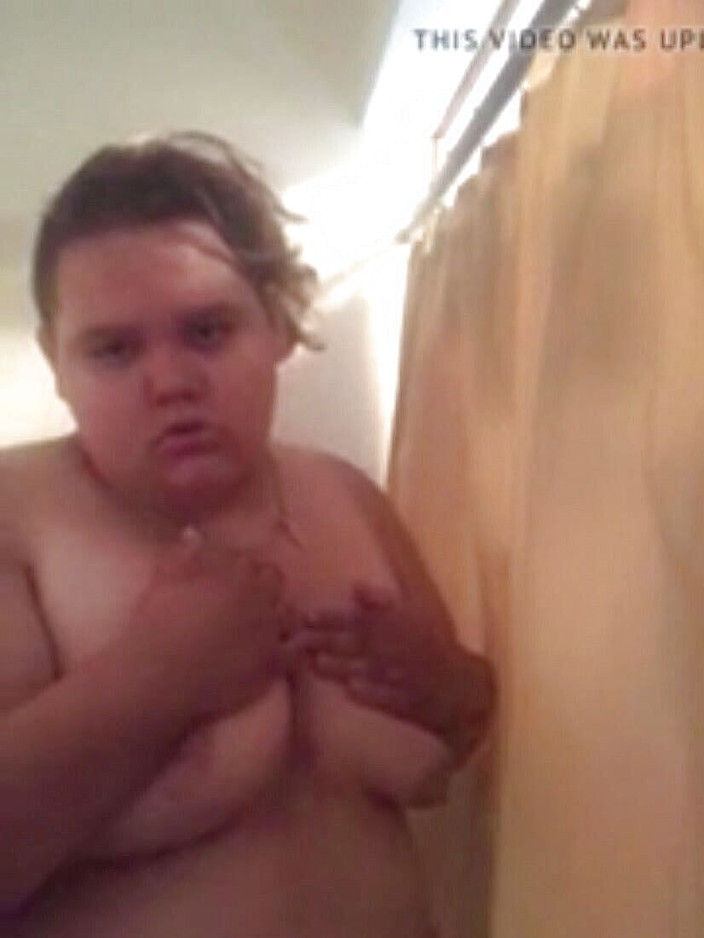 Bobbi Jo: 私と一緒にシャワーを浴びて