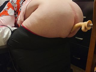 Plus size bliss: She getting her asshole pounded