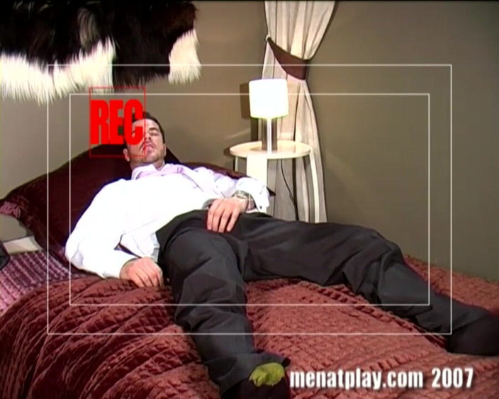 MenAtPlay: Carlos Caballero: One to One