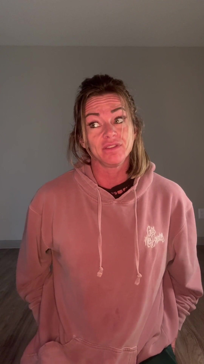 Simone Steele: Naked Progress Check