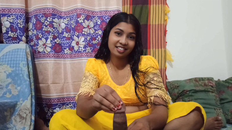 Bd fuking: Indian Bengali Stepmom Shared Single Bed and Made Stepson Happy...