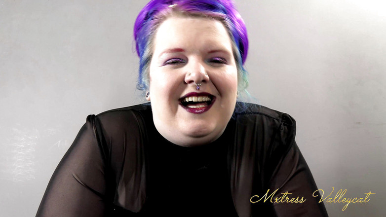 Mxtress Valleycat: Kuru benim için yastığına sürt