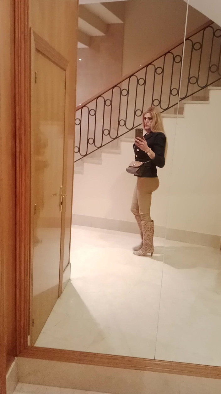 Tatiana Zorrita: Покидая 3