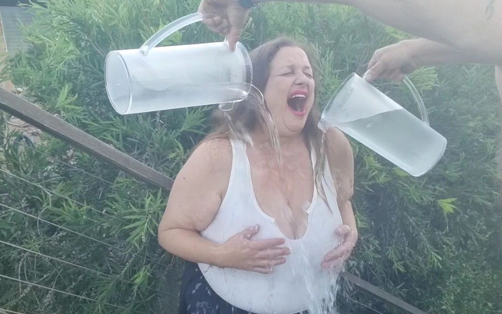 WeAreFukBunnies: Doubles lapins 14