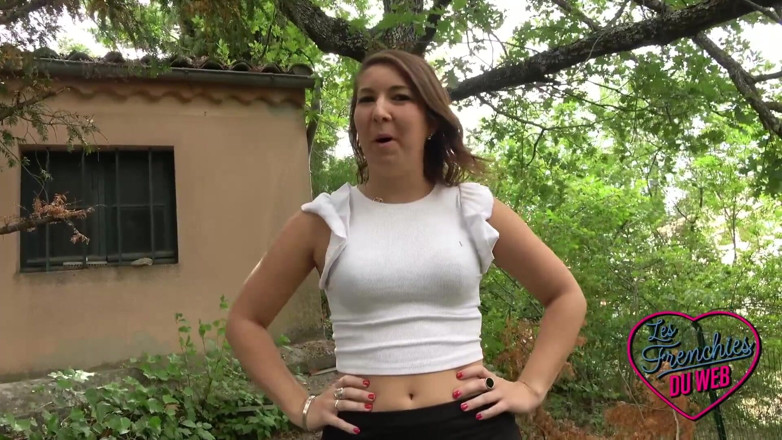The Frenchies of the web: Lexie, Sexy Girl, Wants to Take Two Cocks at Once