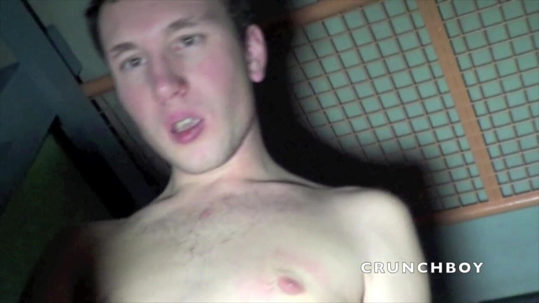 French Twinks Amator videos: イケメン積によるMaxenceにスリングと支配