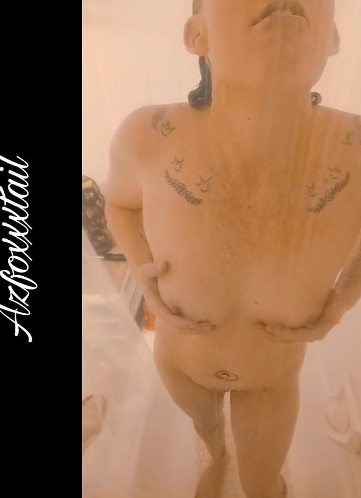 AzFoxxxTailPhelicia: Duș1-spit_22-02-21