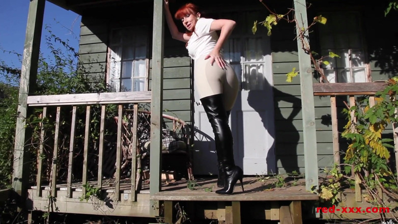 RedXXX: Red riding mistress!