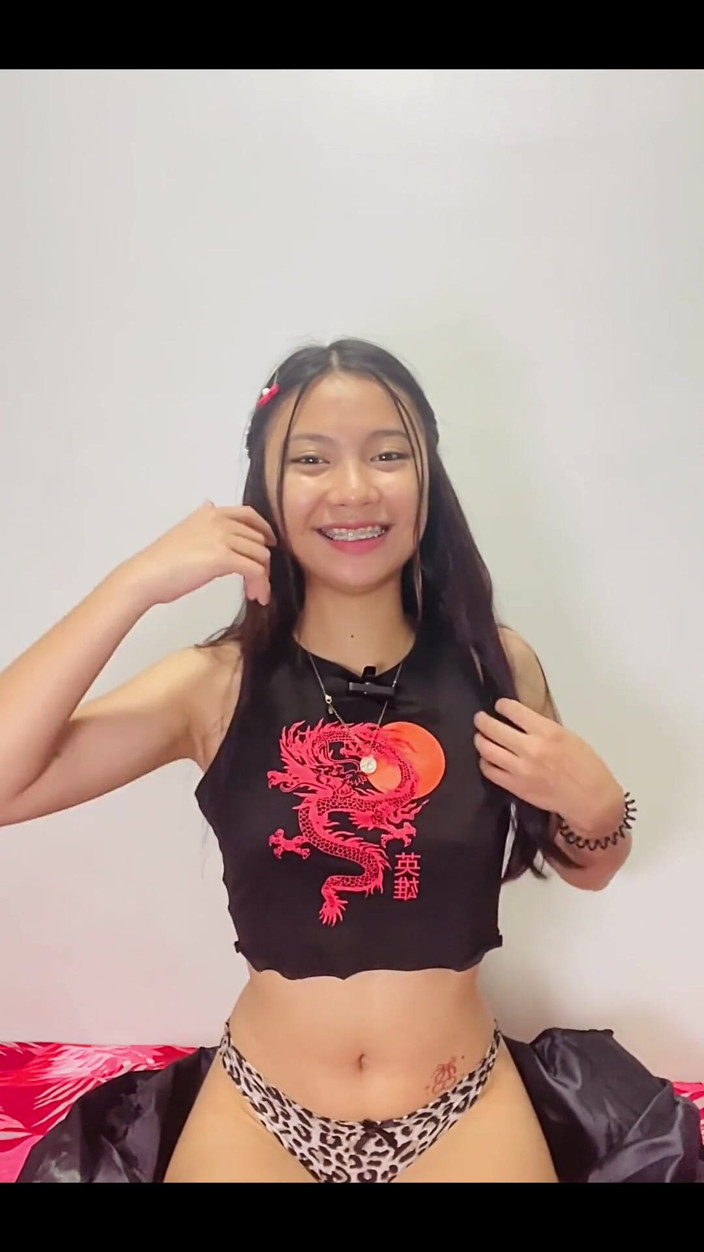 Cherrryblisss: Cute Girl