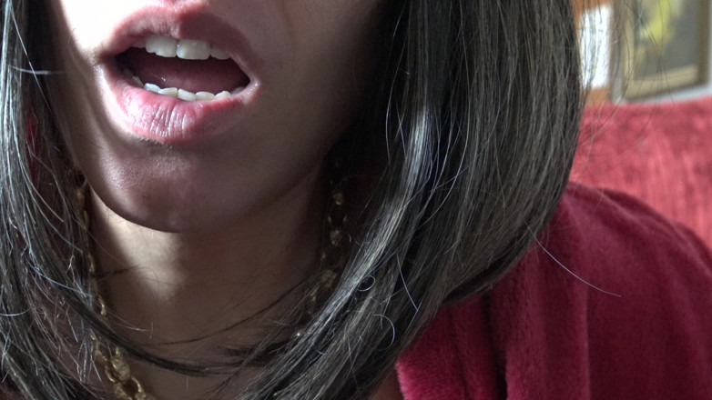 Stepmom Susan: Caliente árabe hablando sucio
