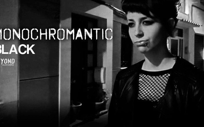 AltPorn4U: 모노크로맨틱 블랙