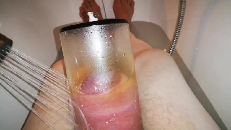 Monster_Meat_: My 3th leg cockzilla wellness shower time