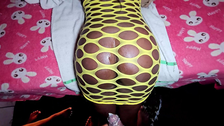 Povpornbox: تناوب الزوجة والزوج على نيك خطيبة الجيران