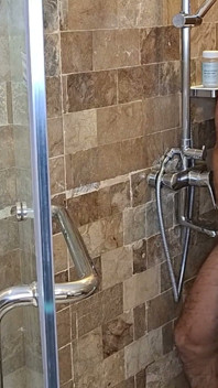 Winzige Asiatin Im Einsamen Tropischen Resort - Blowjob Unter Wasser, Bad & Duschsex - Sprudelnder Creampie