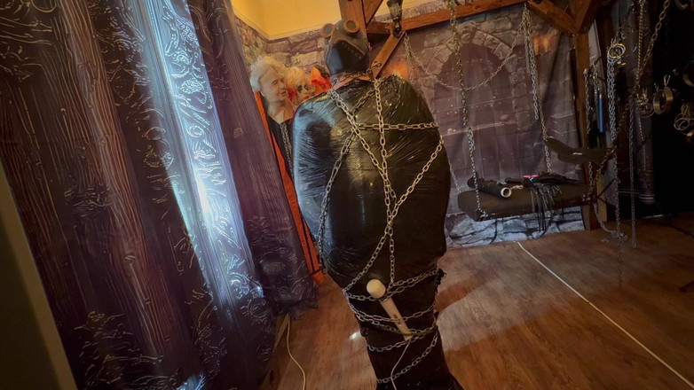 Aaexperiencesltd: Bahagian 3:- Domina Satana &amp; Beg Lelaki dan Belas Kasihan