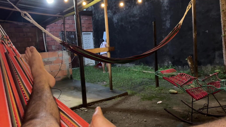 EMY_AND_JONH: Muie inversă cu vecinul