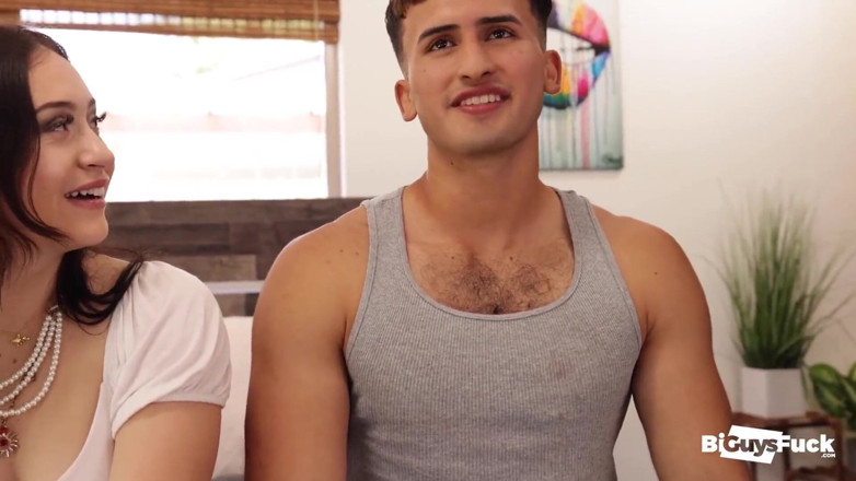 Bi Guys Fuck: mmf biseksüel sikiş kalın beefcake maximus kelly