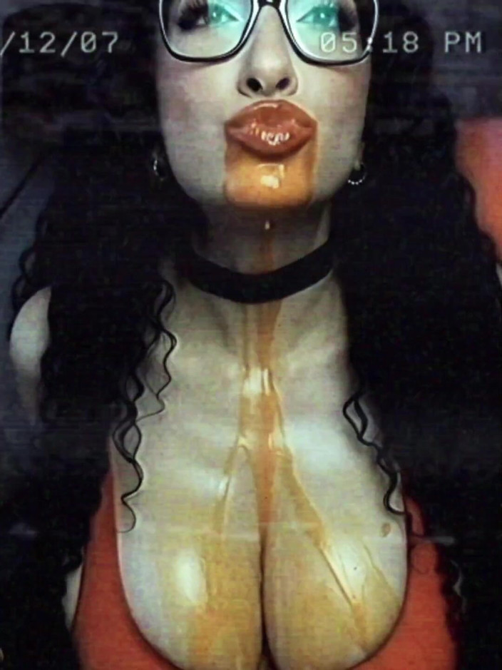 My Fetish Girl: X- Dosare