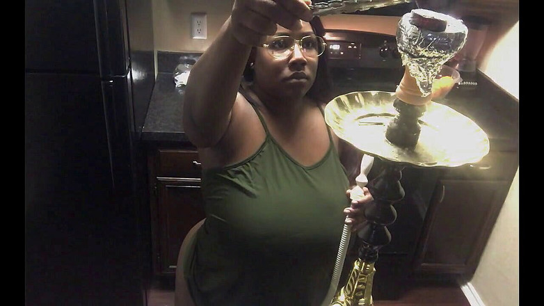 Exclusive Dirty Diana: Кальян і секс з повією з великою дупою