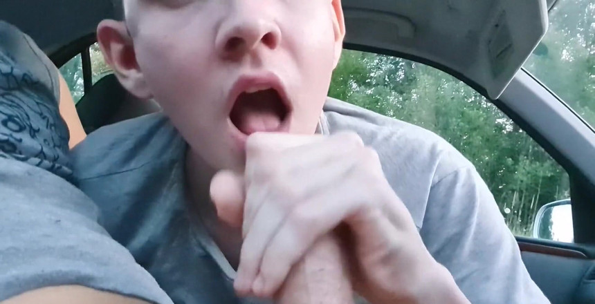 Prettyboi2000x: 차에서 남자를 사정할 때까지 불고 - Prettyboi2000x