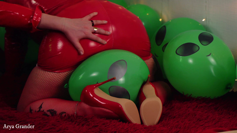 Arya Grander: Globos aéreos fetiche video sin pop