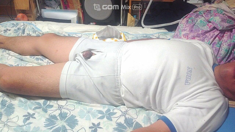 Shinpuuero: Masturbacja, która lubi nosić japońskie ubrania na siłowni w college'u