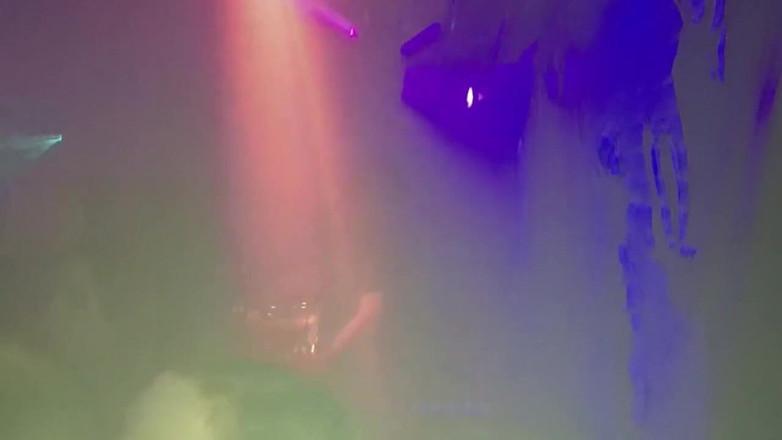 Glamour: I Suck a Guy Cock in Club Public Toilet and...