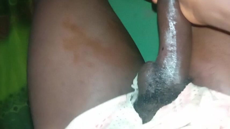 Badman4606: Instruktur Gym Kulit Hitam Gay Pirang.