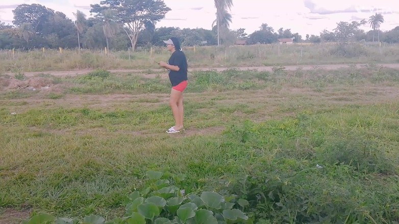 Kamila6922: Schwanzlutschen, ich habe mich in den busch verloren!! Teil 1