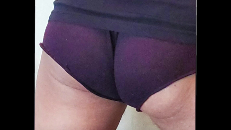 NiceBum2: Giovane rotondo e stretto di twink con sborrata al rallentatore