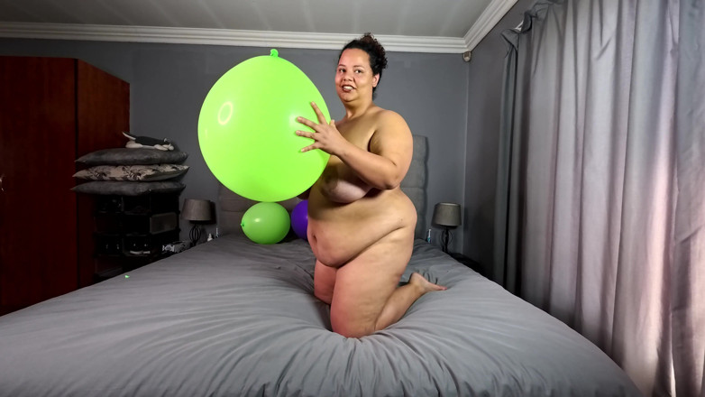 coloredfp: BBW Big Balloon Popping Fetish
