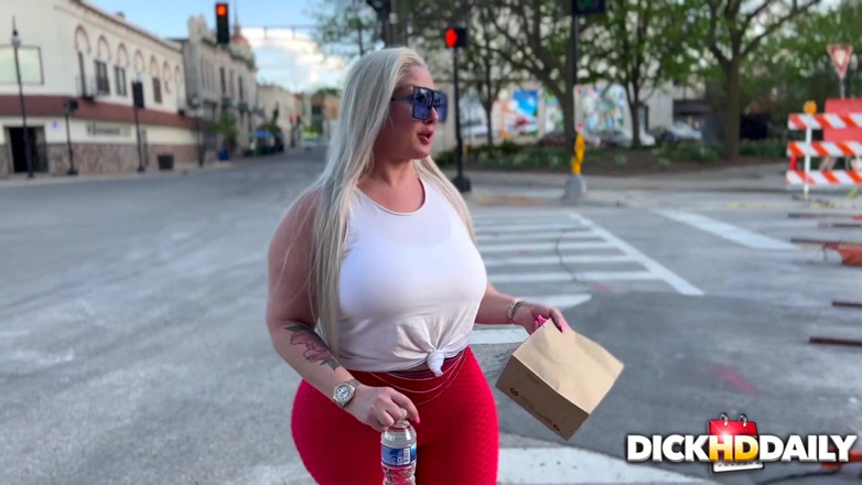 DickHerDownDaily: Dani Gets Cum for Lunch