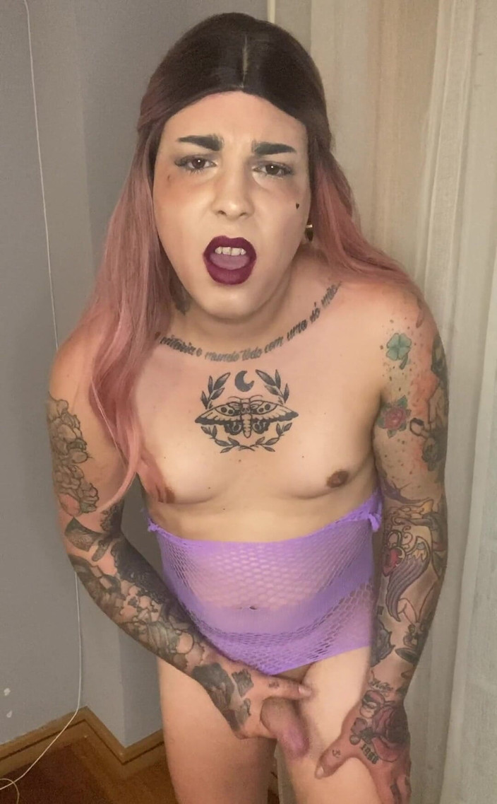 EmmaInkTrans: Líbí se ti takový outfit? Líbil se mi pocit mého...