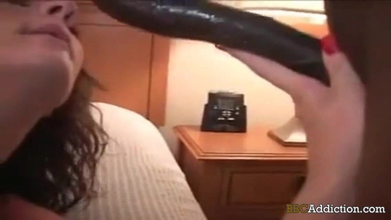 My BBC Addiction: Dipendenza da grande nero - moglie in lingerie e calze con...