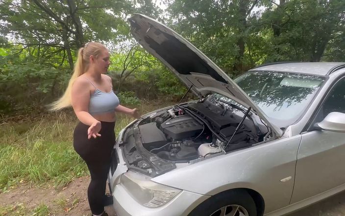 Maja Meer: Car Breakdown! Help and Fuck Me!