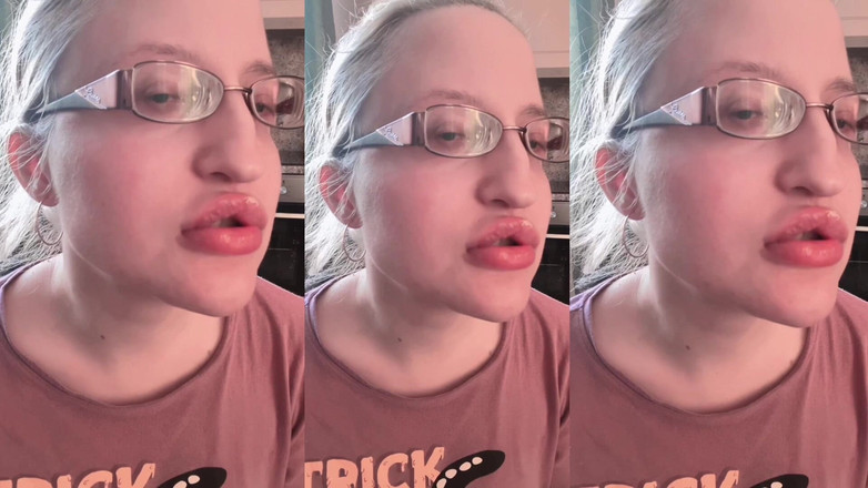 FinDom Goaldigger: Asmr büyük sakso ses efektleri kulaklıkta dinliyor