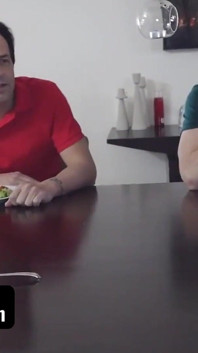 Swappz - Elsa Jean en Liza Rowe willen hun stiefvaders op vakantie neuken