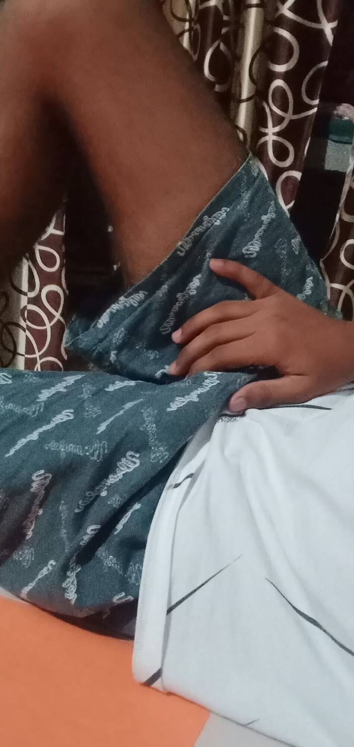 sexy_series: Bel ragazzo con un piccolo cazzo.