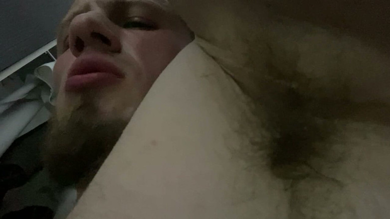 Hunky time: Vestiar după sală