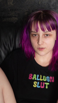 Alice Bean Orgasmus: Divná holka masturbuje