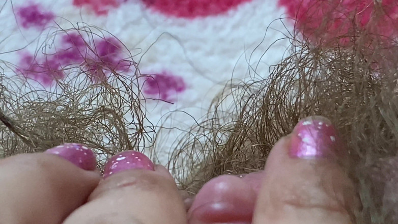Cuteblonde666: Big clit closeup 4K
