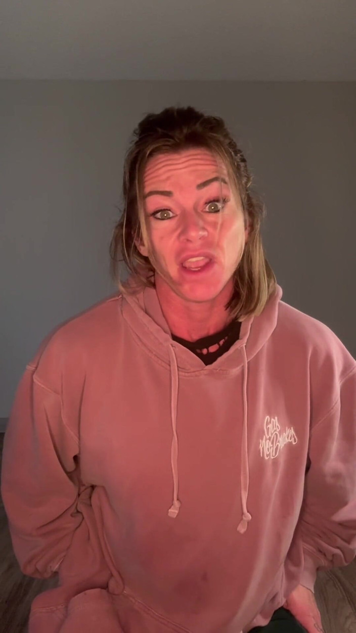 Simone Steele: Naked Progress Check