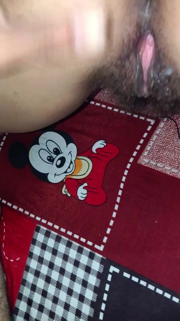 Rishi: Różowa cipka gospodyni i ładny okrągły tyłek jebanie