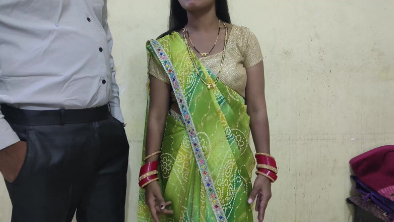 Mumbai Ashu: Desi Bhabhi skulle någonstans iklädd en saree, sedan kom hennes...