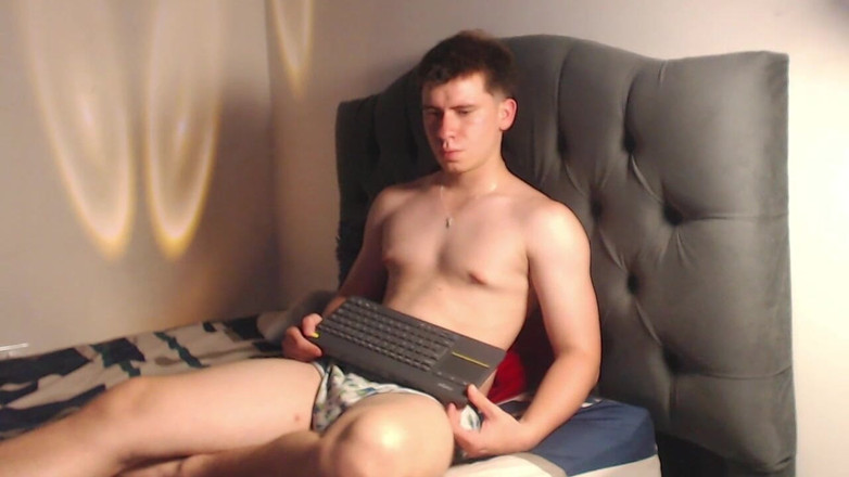 Icyhot707: Futbolisata Colombia Not In Shorts Masturbiert